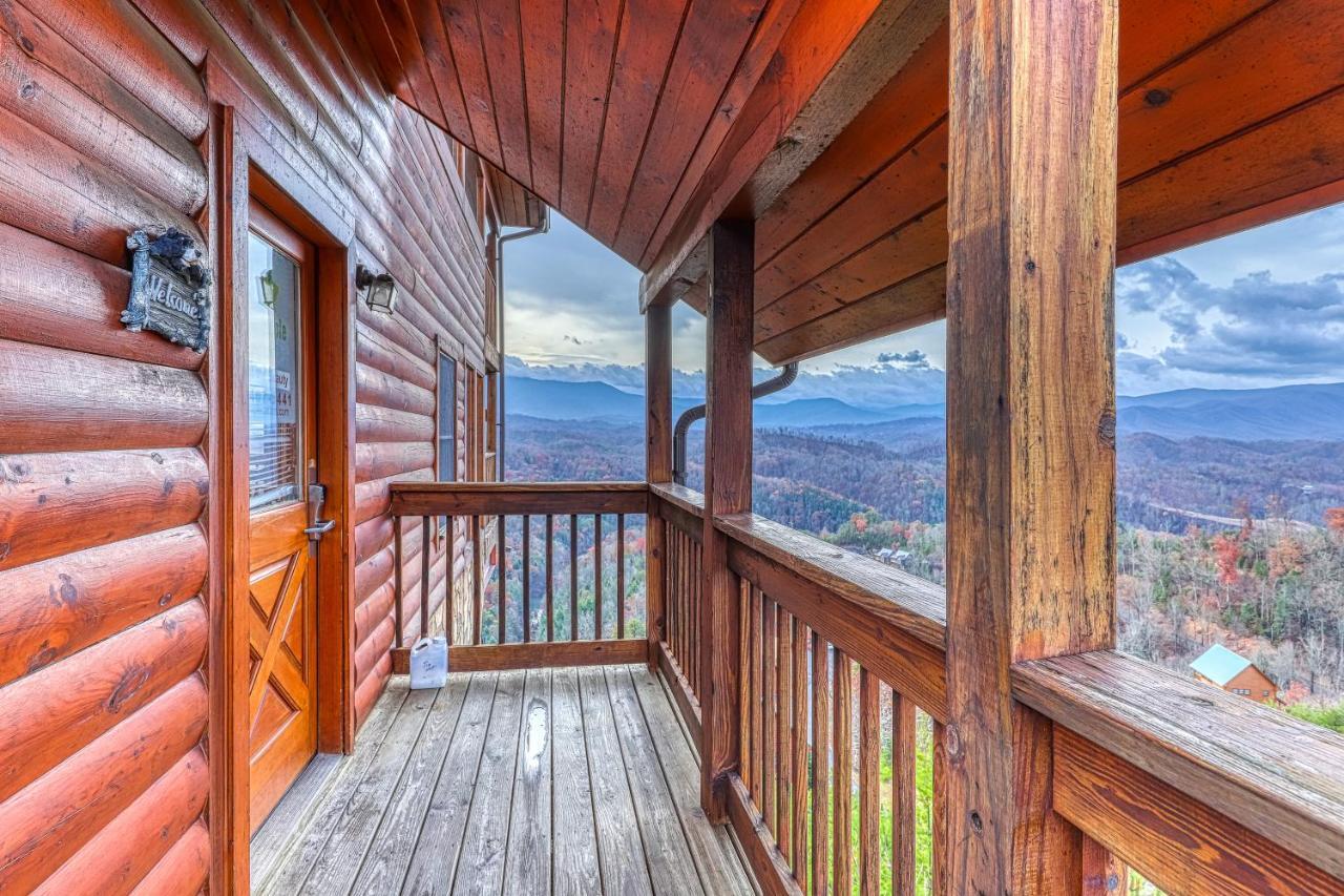 Amidst The Beauty Villa Pigeon Forge Exterior foto