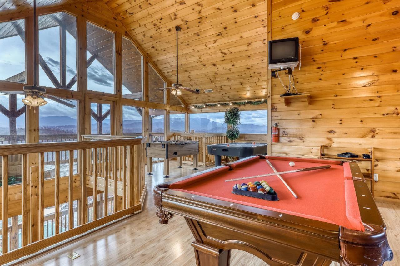 Amidst The Beauty Villa Pigeon Forge Exterior foto