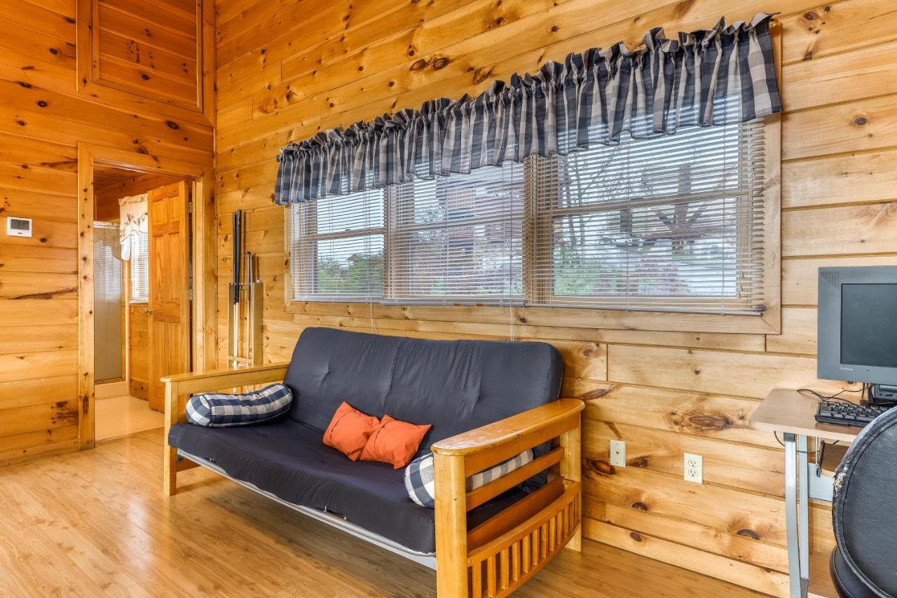 Amidst The Beauty Villa Pigeon Forge Exterior foto